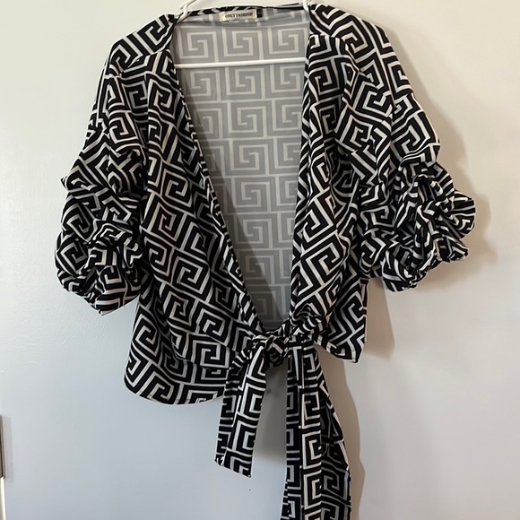 only fashion Sweaters - Tribal Print Cardigan